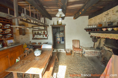 Maison avec granges, piscine et 1,5 hectare