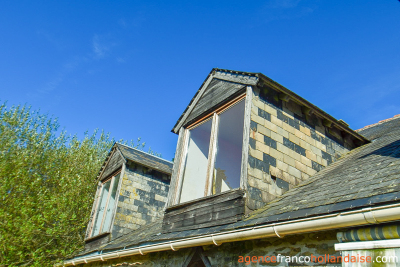 Bien cachée avec une jolie vue ! 