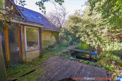 Bien cachée avec une jolie vue ! 