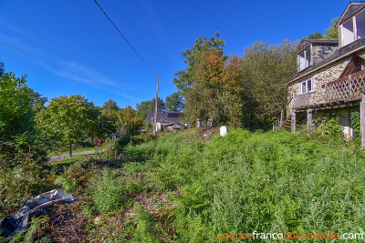 Bien cachée avec une jolie vue ! 