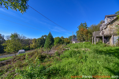 Bien cachée avec une jolie vue ! 