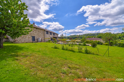 Grange rénovée sur la colline