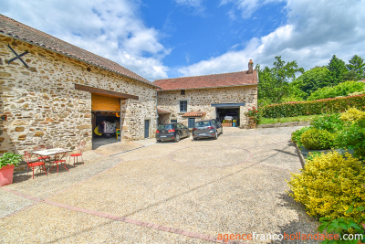 Grange rénovée sur la colline