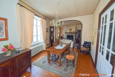 Maison de village élégante