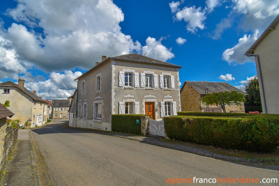 Maison de village élégante