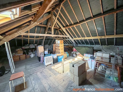 Maison de caractère avec grange et terrain