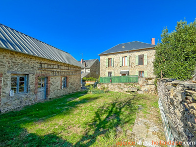 Maison de caractère avec grange et terrain