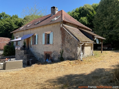 Maison de campagne rénovée isolée
