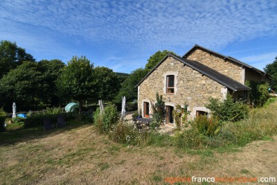 Profitez de l'ambiance et 2 gîtes