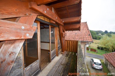 Maison familiale avec atelier