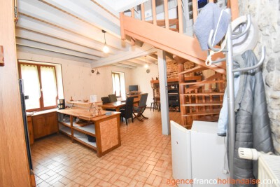 Maison familiale avec atelier
