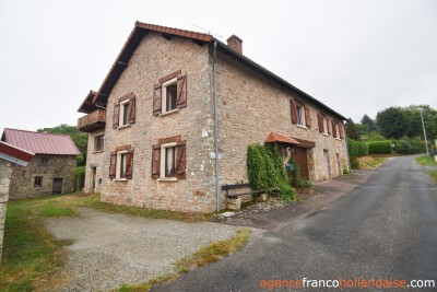 Maison familiale avec atelier