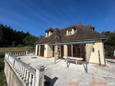 Grande terrasse et vue panoramique